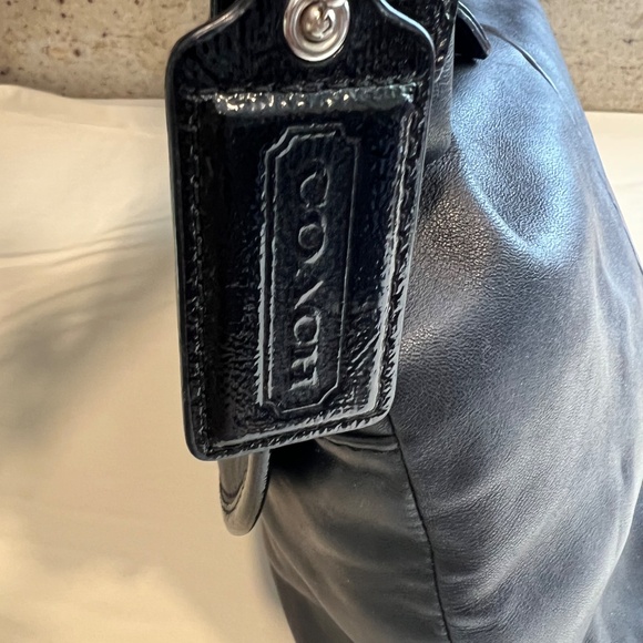 Coach Soho F19580 Medium Black Leather Flap Duffle Shoulder Bag - Picture 10 of 10